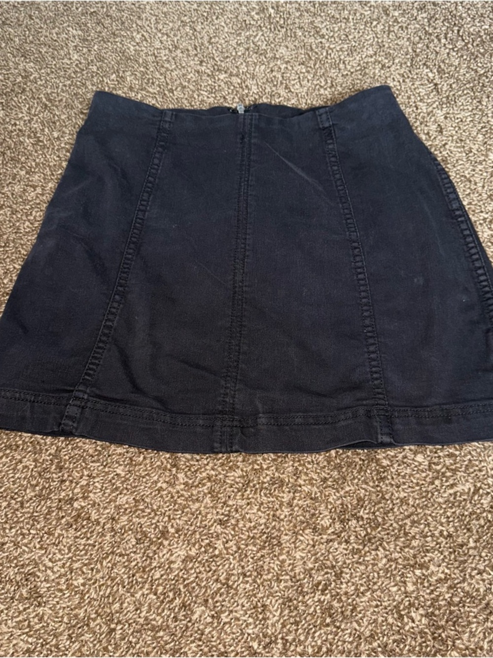 Free People Black Mini Skirt Sz 6 ~ Stylish